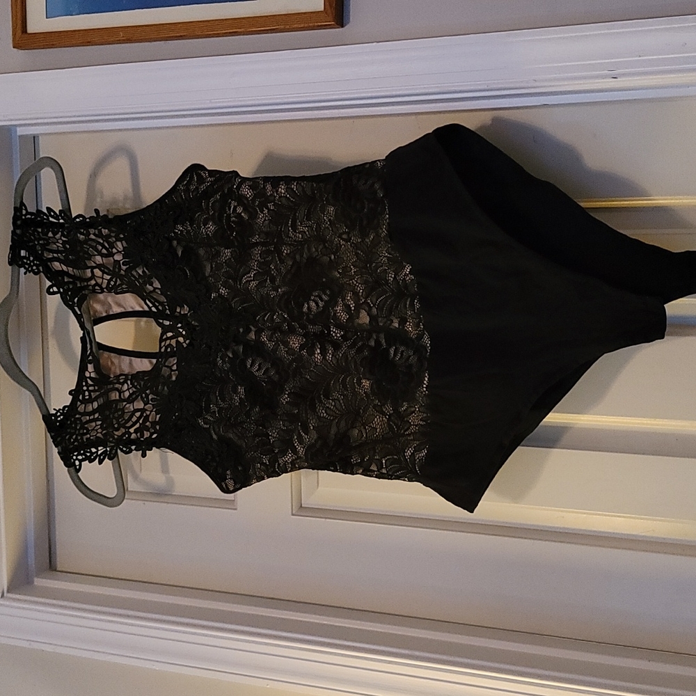 Sleeveless Black Lace Bodysuit